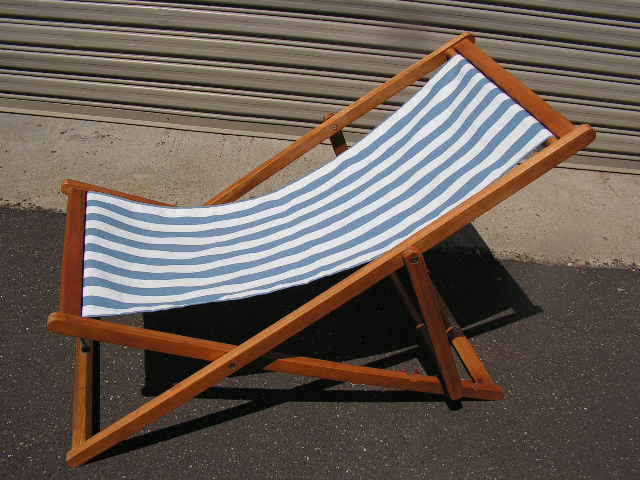 CHAIR, Deck Chair - Blue & White, Dark Timber Frame